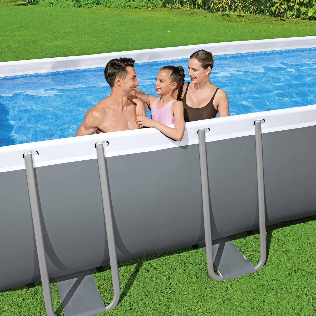 Bestway Steel Pro Max 18 ft x 9 ft x 48 in Rectangular Above Ground Pool Set