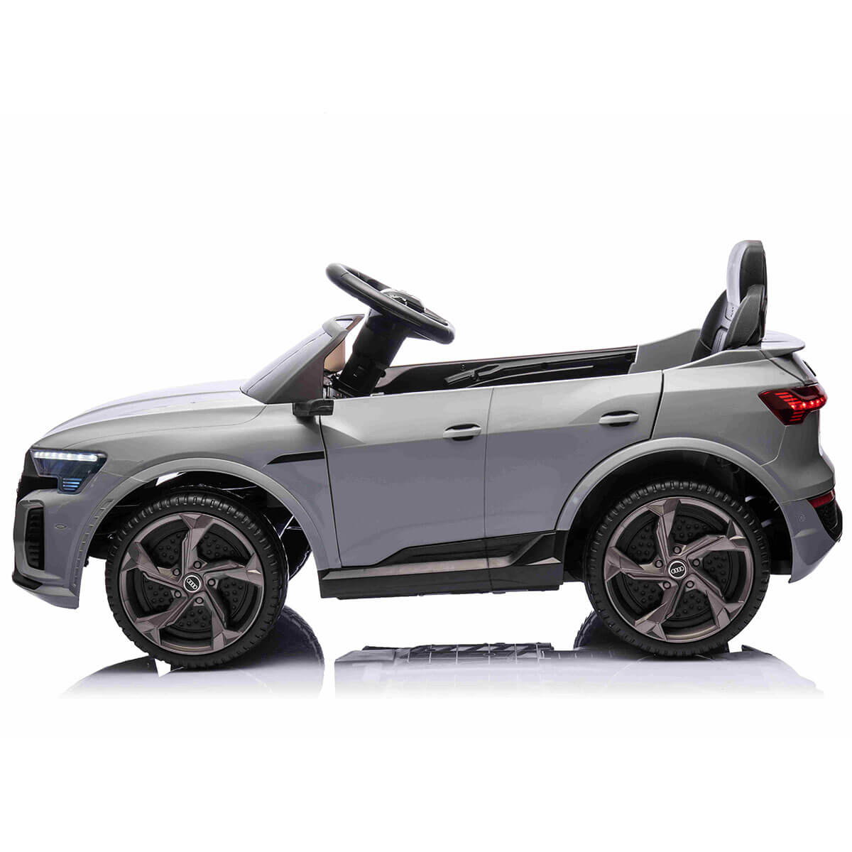 Audi SQ8 E-Tron Kids Electric Ride On SUV